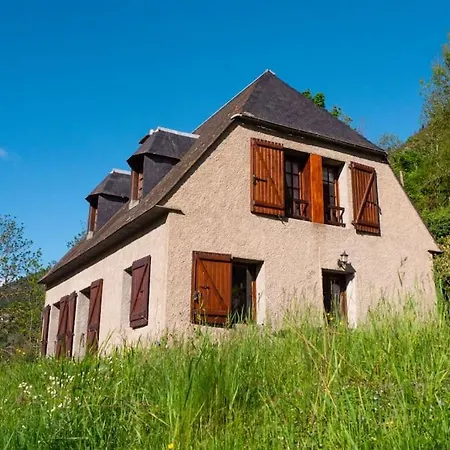 Maison Avec Vue Sur La Montagne Les Circaetes Feriehus *