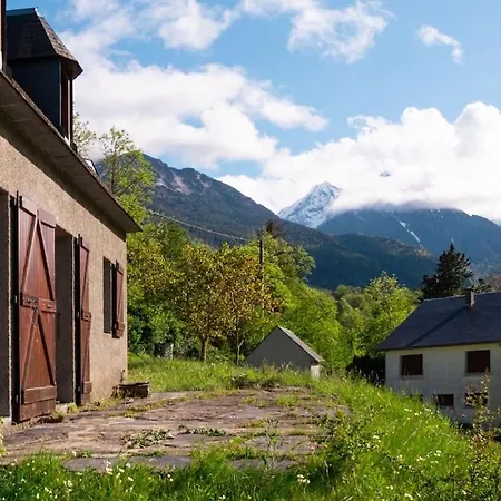 Maison Avec Vue Sur La Montagne Les Circaetes * Bourisp