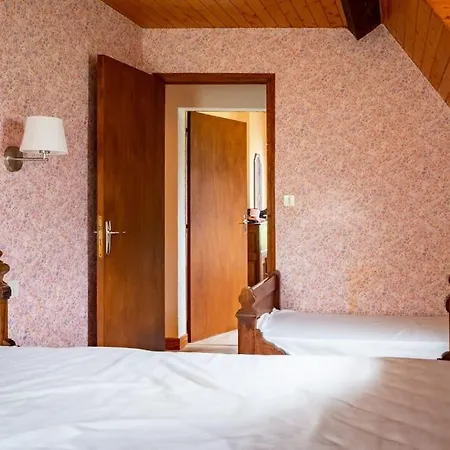 Maison Avec Vue Sur La Montagne Les Circaetes بيت للعطل Bourisp