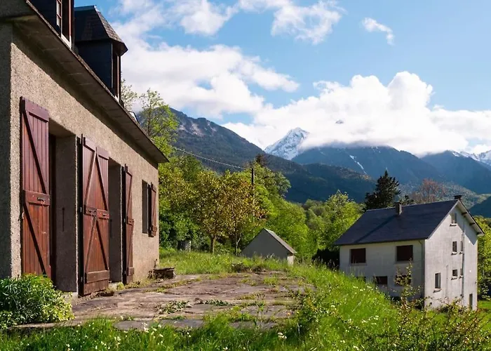 Maison Avec Vue Sur La Montagne Les Circaetes * Bourisp